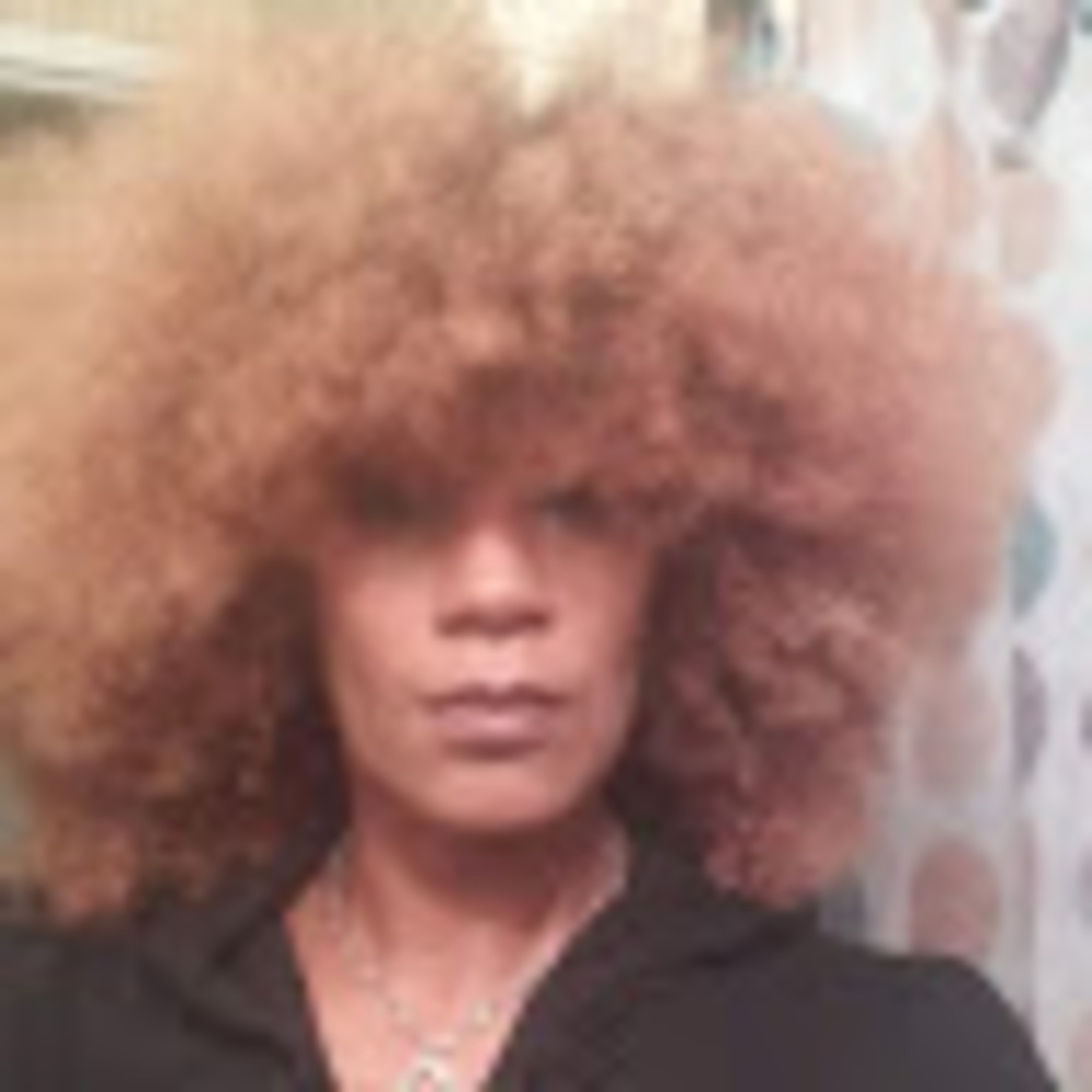 Meet your Posher, Marzz